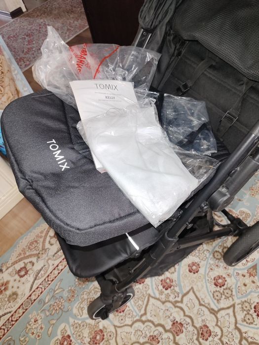 Коляска прогулочная оригинал 2шт цены разные