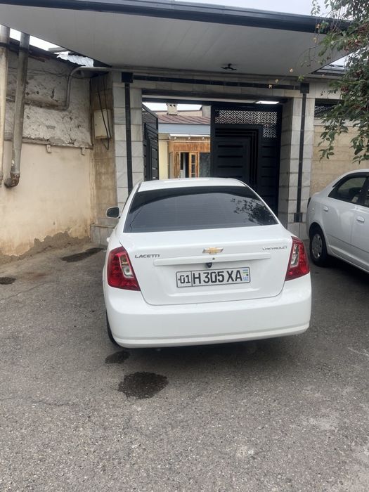 Продается автомобил жентра