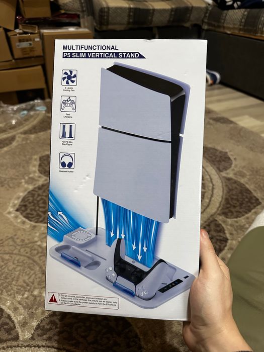 Stand si statie de racire pentru PS5