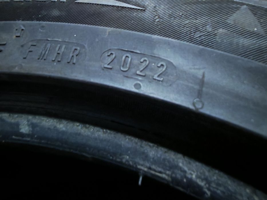 Зимни гуми Nexen 245 45 18