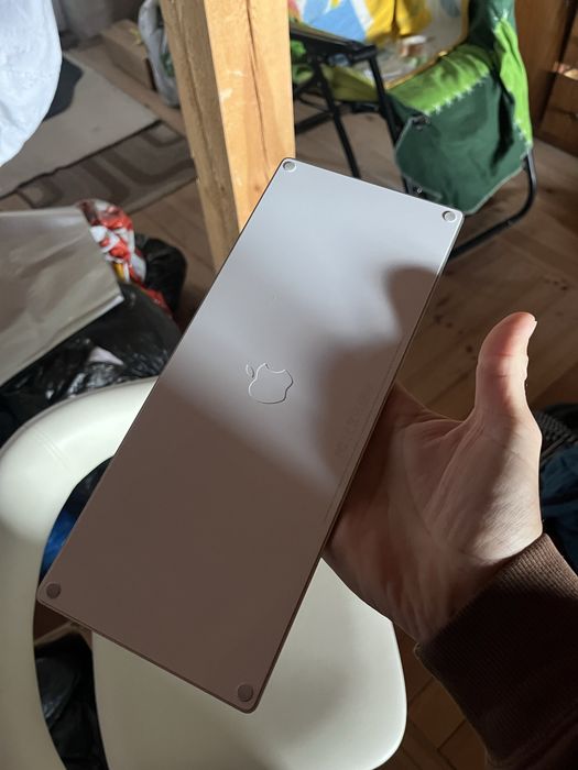 Apple Мобилна клавиатура Bluetooth