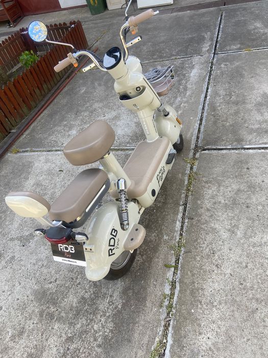Scuter electric RDB Paris