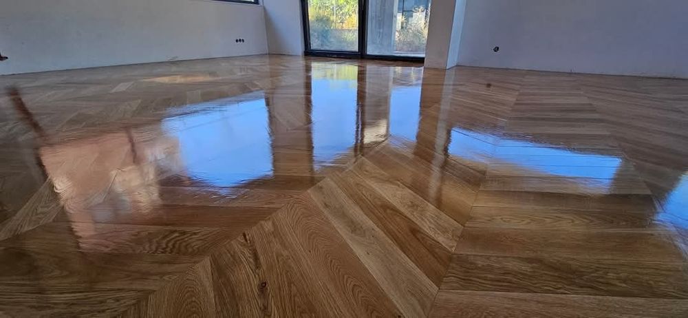 Циклене и Лакиране