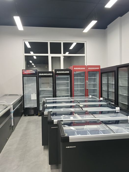 Под полуфабрика витрины