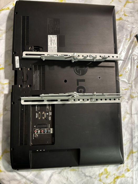 Продам Телевизор LG