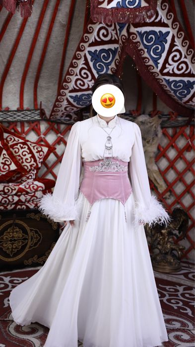 Платья на узату