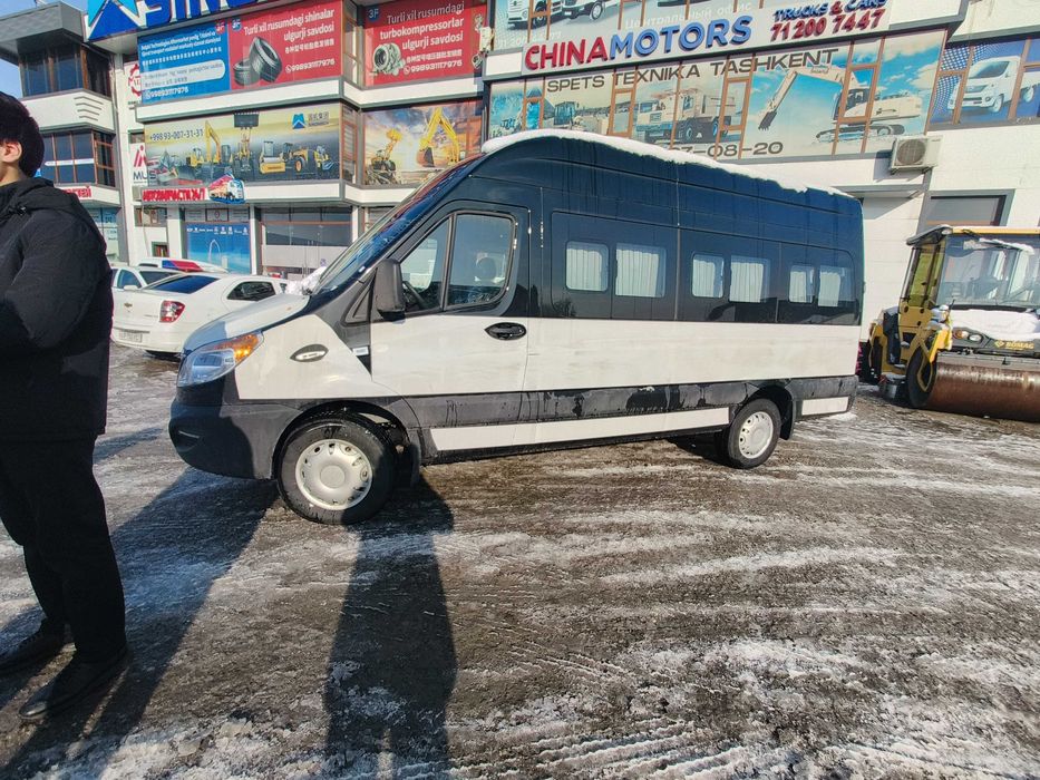 ЖАК Сунрай мини автобус 16 ўриндиқли