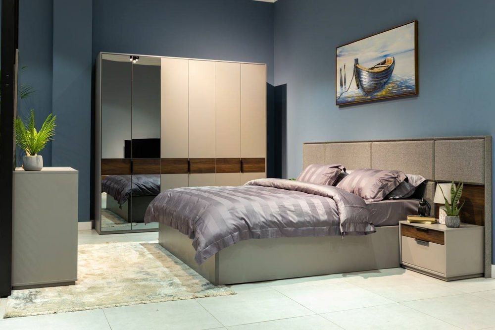 Спальный гарнитур премиум