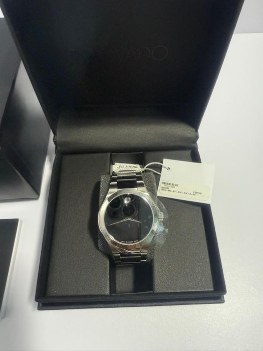 Movado новый оригинал!!!