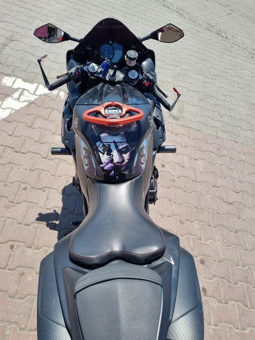 Yamaha  R1 big bang