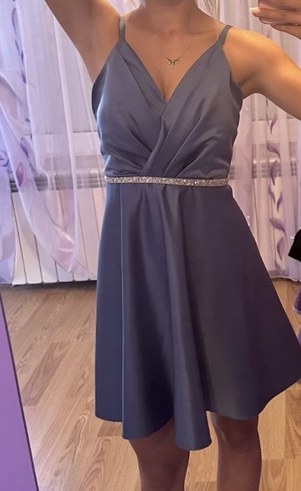 Официална рокля