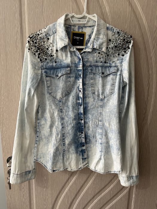 Дамска риза