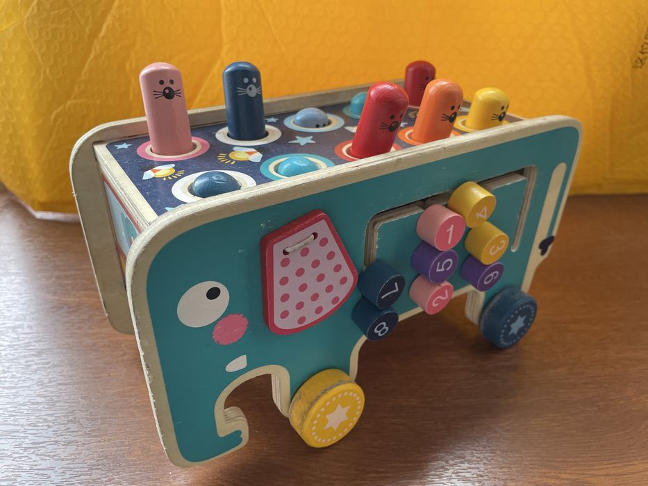 Деревянная развивающая игрушка