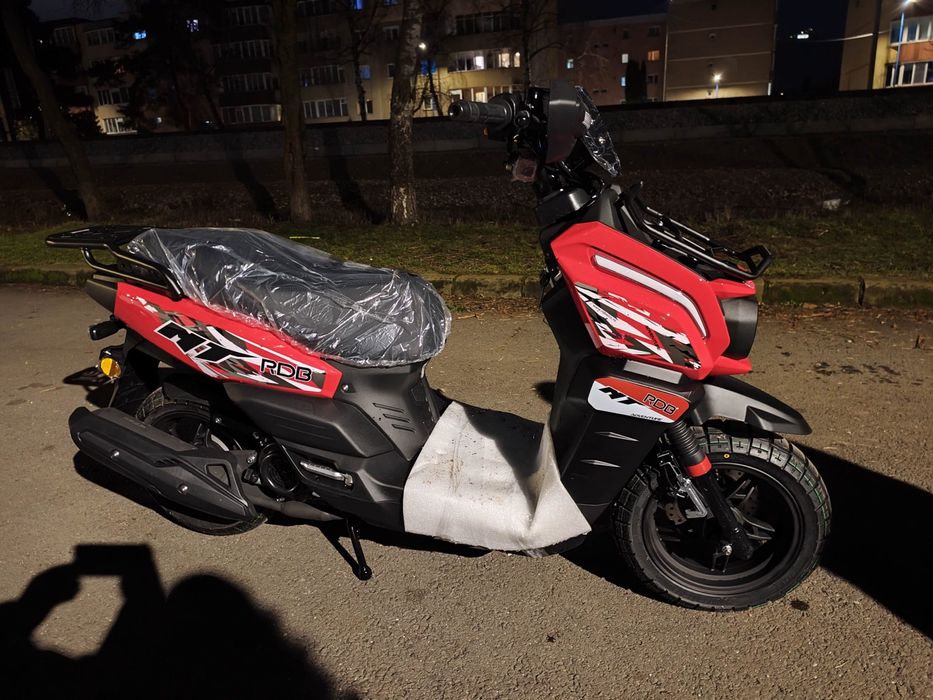 Scuter 45 km/h – NOU – Se conduce cu permis B sau AM