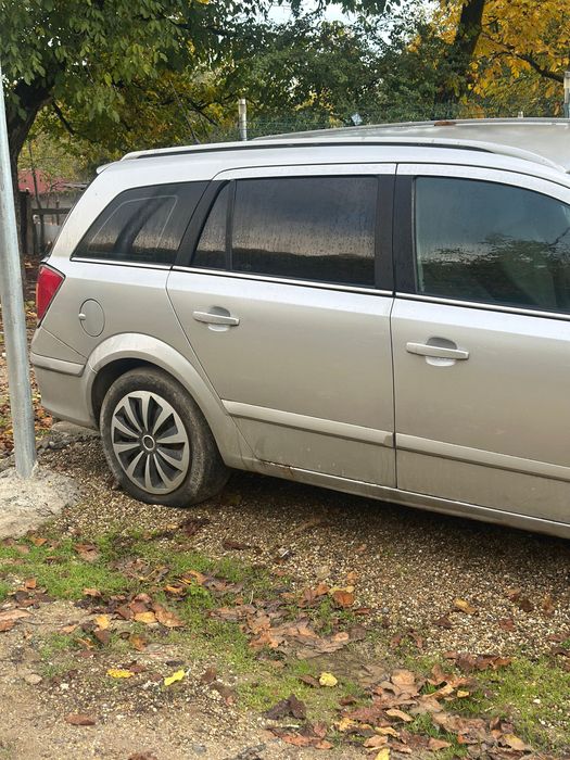 OPEL Astra 2005 — imagine 3