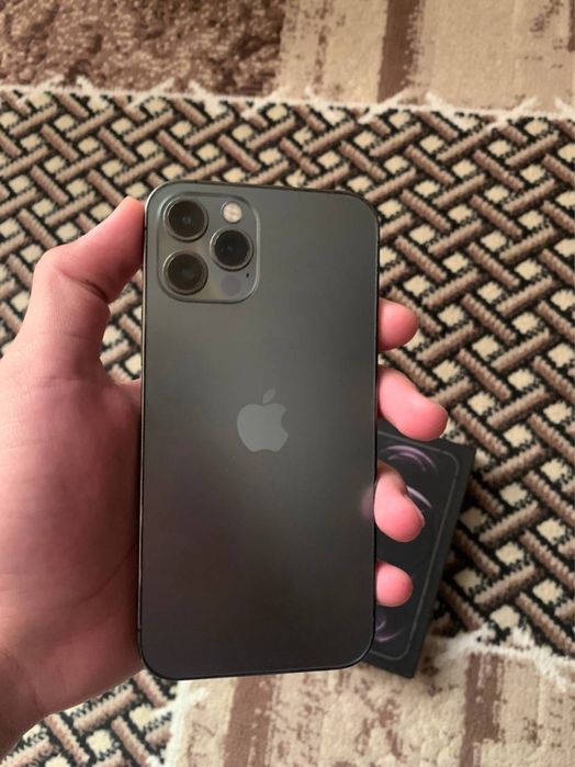 Iphone 12 Pro ideal SROCHNA