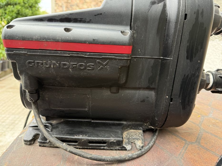 Водна помпа Grundfos Scala 2 3-45