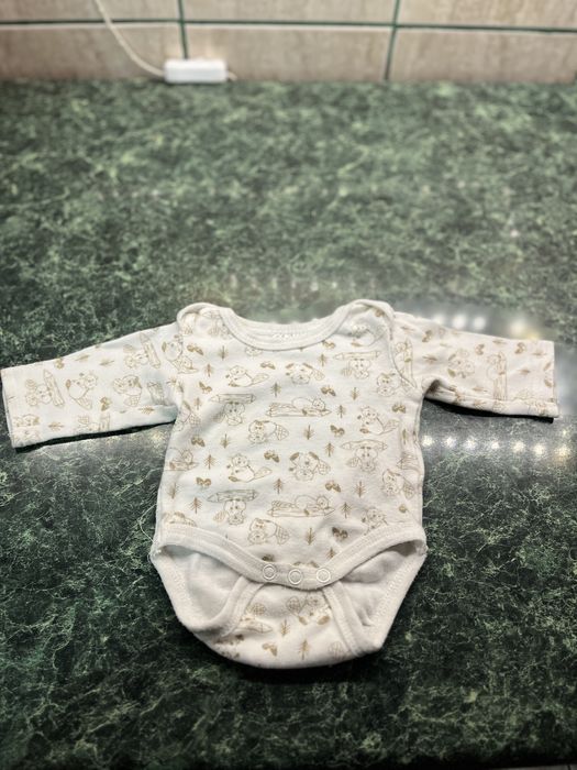 Body pentru bebelusi