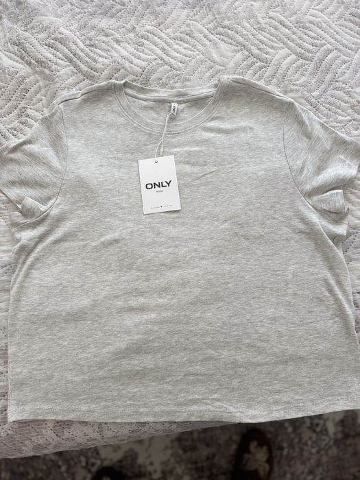 Дамска тениска