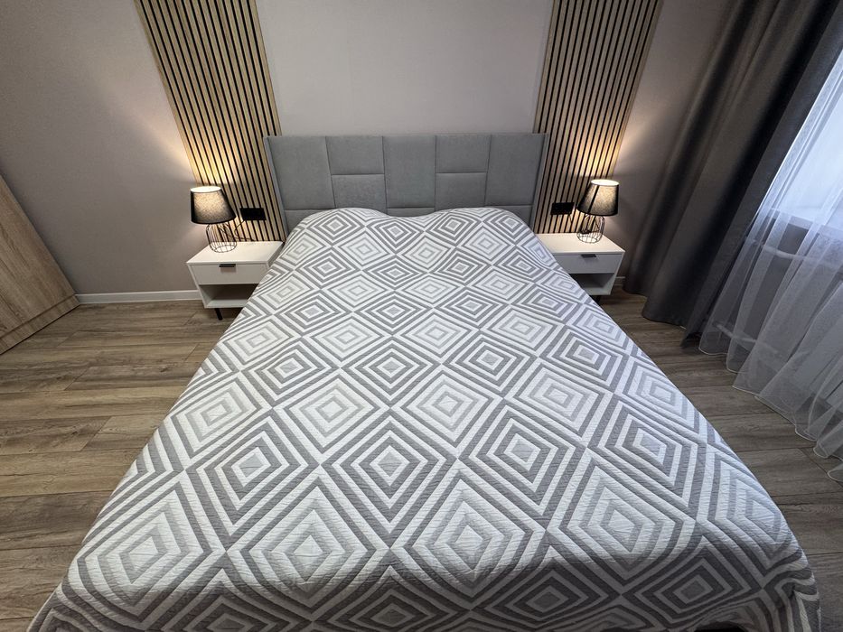 Сдается 2-х комнатная Евролюкс посуточно