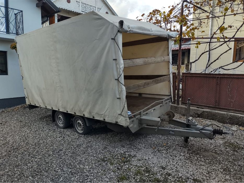 Platformă cu prelată blyss 2700 kg