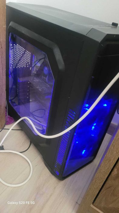 vand calculator+monitor+tastatura +casti