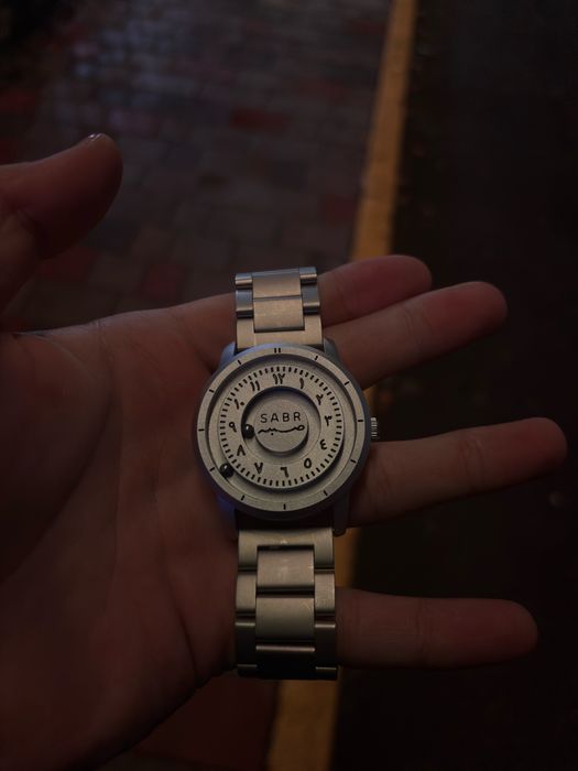 Часы SABR в хорошом качестве