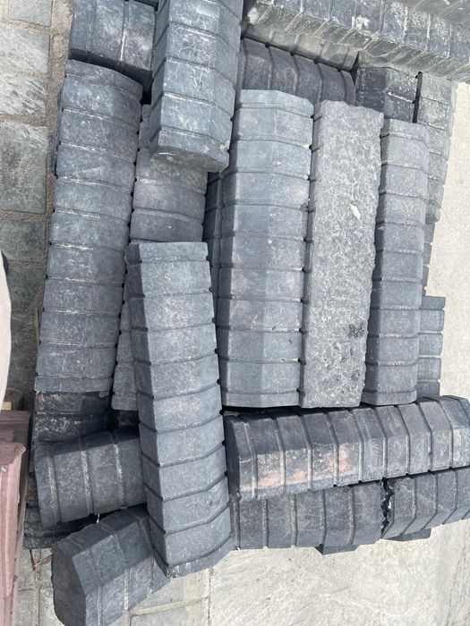 Поребрики бордюры