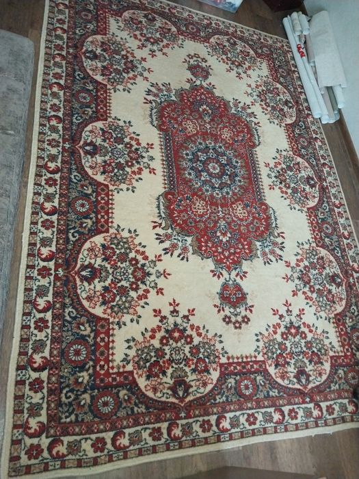 Продам ковер 2×3