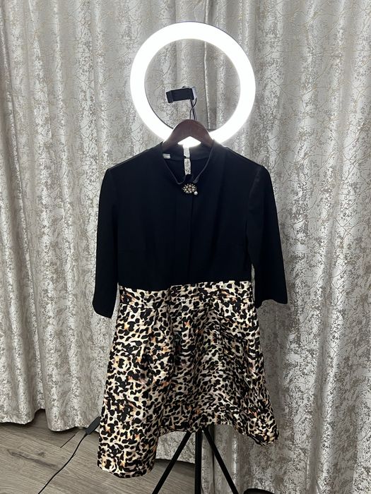 Женские одежды по 700 тг