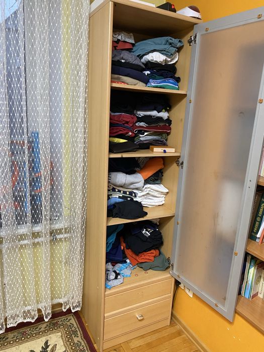 Продам 2  детских шкафа