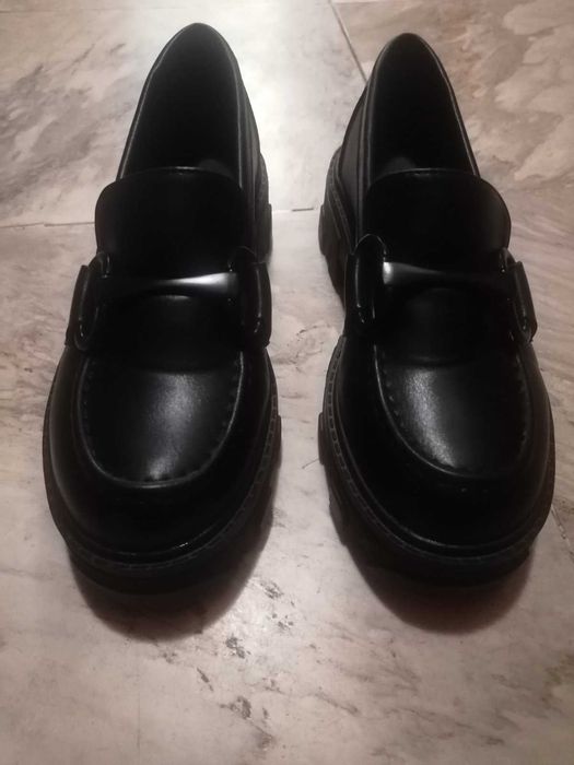 Дамски обувки черни