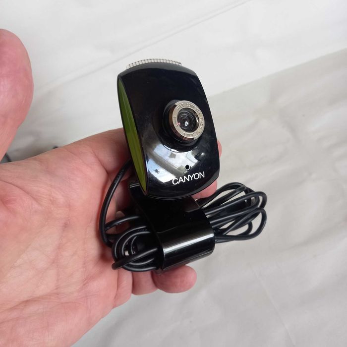 3 camere web 2 x LOGITECH și CANYON, second hand, funcționale