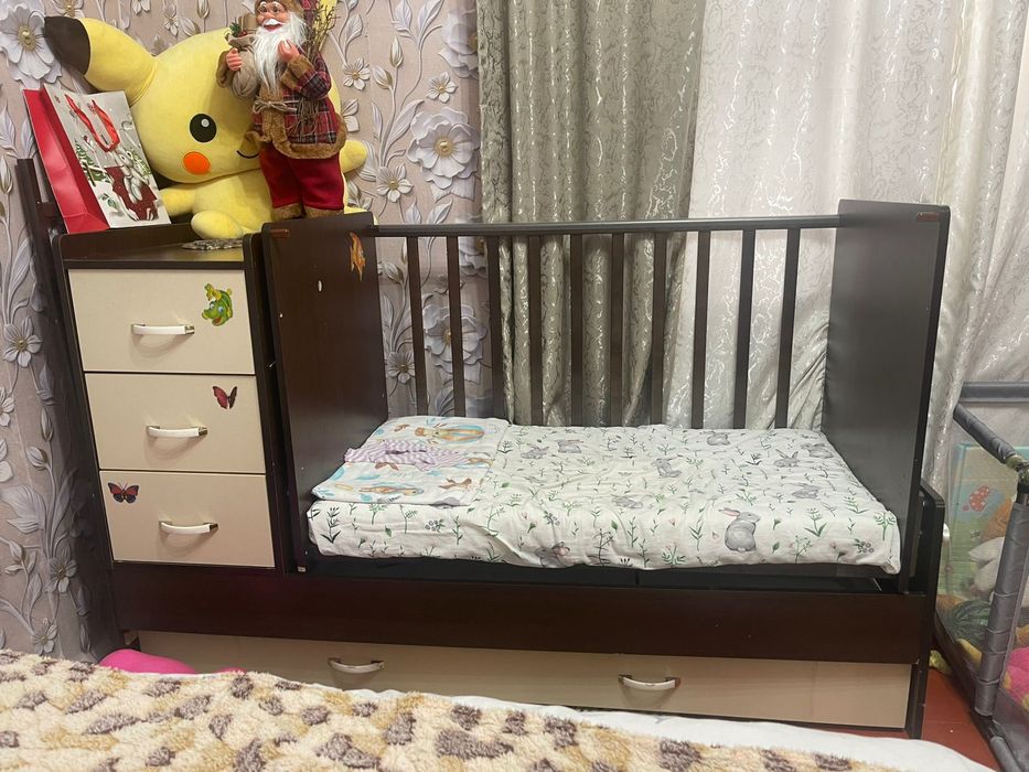 Продам коляска кроватка