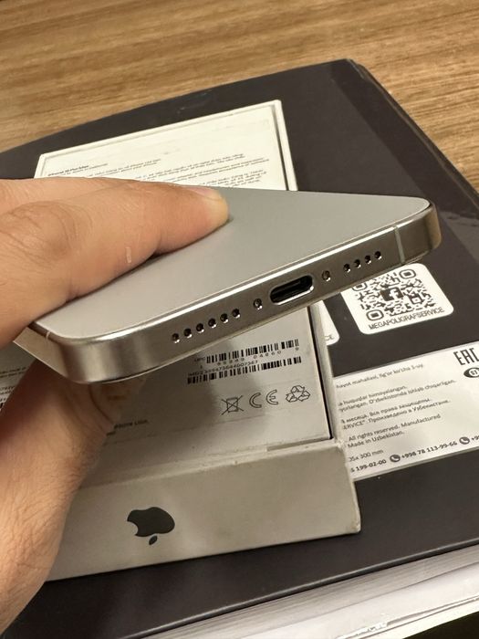 Iphone 15 Pro Max 256/sim karta Titan