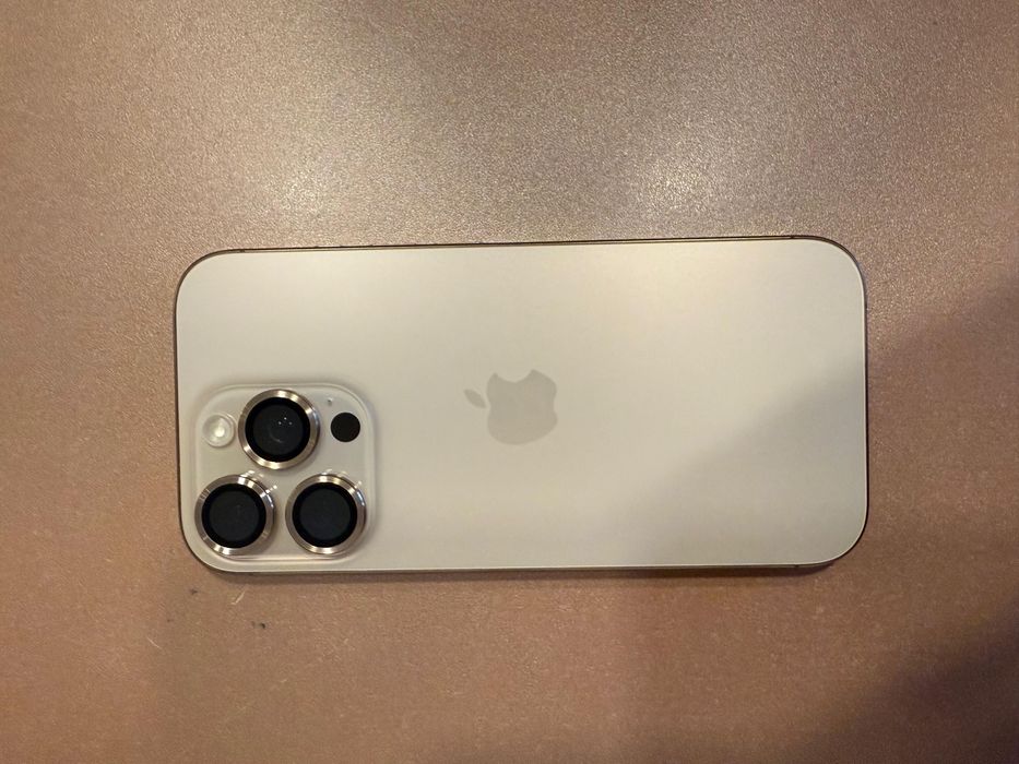 Iphone 16 pro inca cu garantie