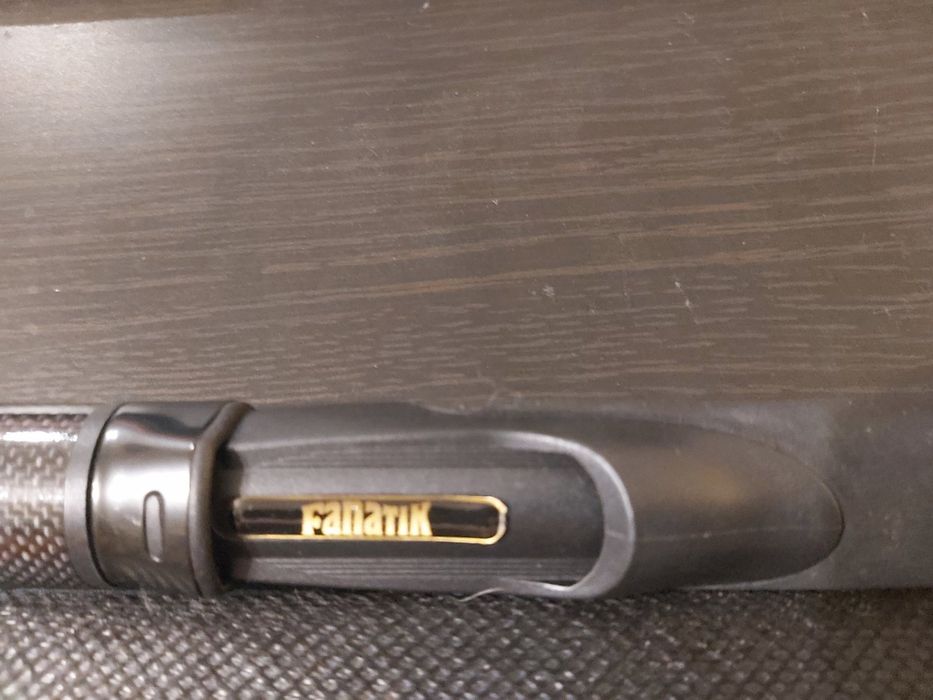 Продавам  ултра лайт пръти  макари влакна тежести куки силикон