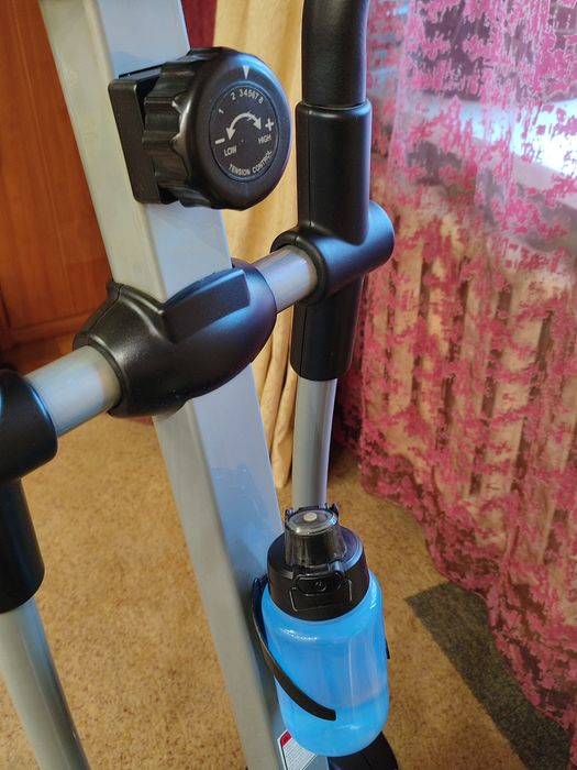 Эллиптический тренажёр HouseFit Kinetic E2.0