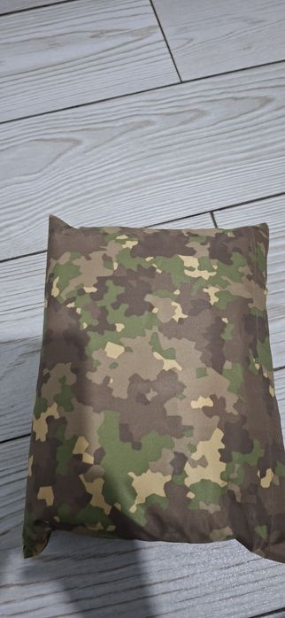 Pelerina  de ploaie mărimea 50 ||