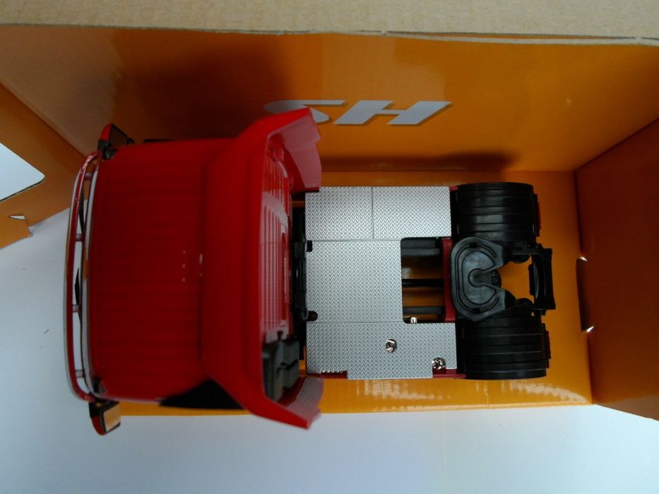 MAN TGX Volvo Scania влекач - мащаб 1:32 на Welly моделите са нови в к
