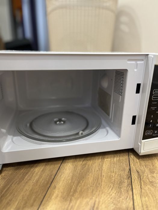 Микроволновая печь