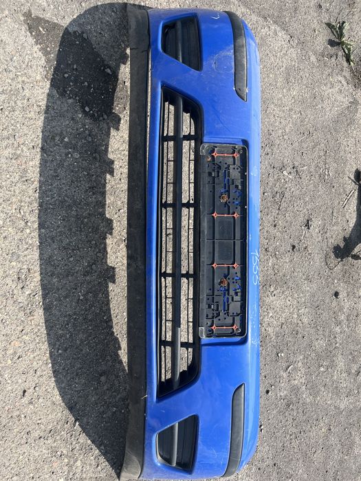 Бампер передний Форд Фокус 1