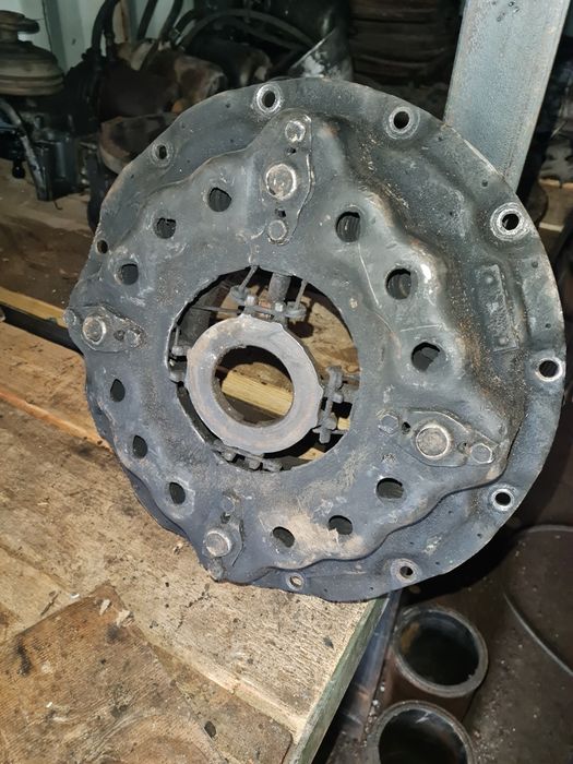 Продам диск сцепления, корзину на Камаз