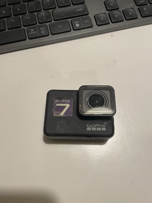 Go Pro 7 Black + 3 батерии и зарядно