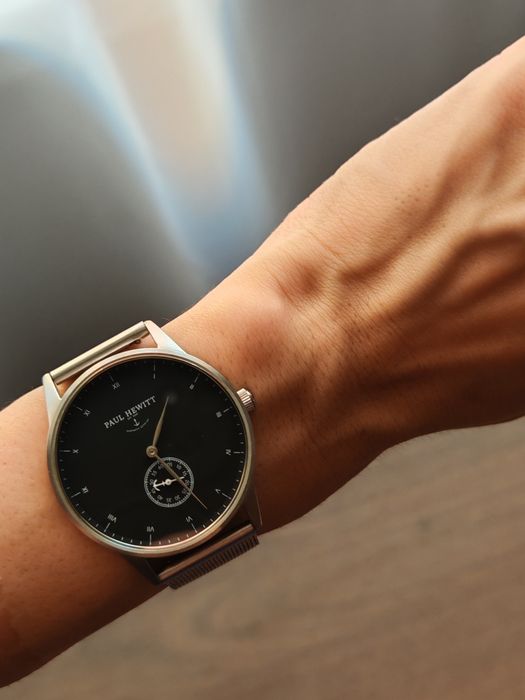 Часовник и гривна на Paul Hewitt