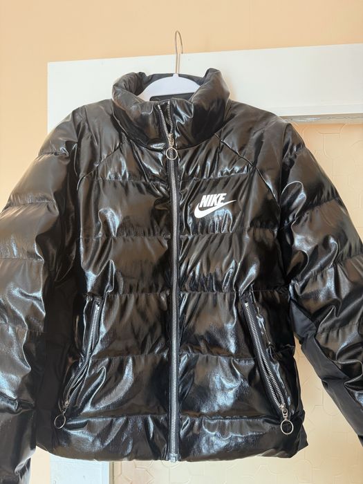 Зимно яке с гъши пух Nike