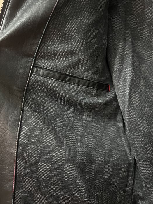 Куртка кожанка-мужская