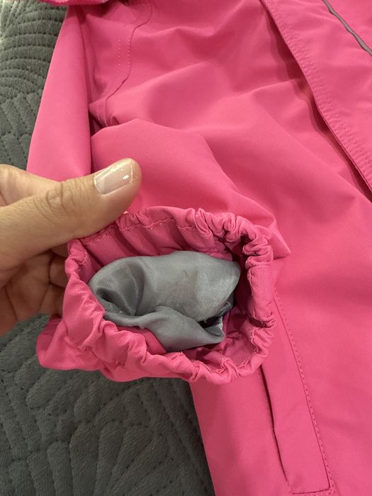 Продам комбинезон Lassye размер 86