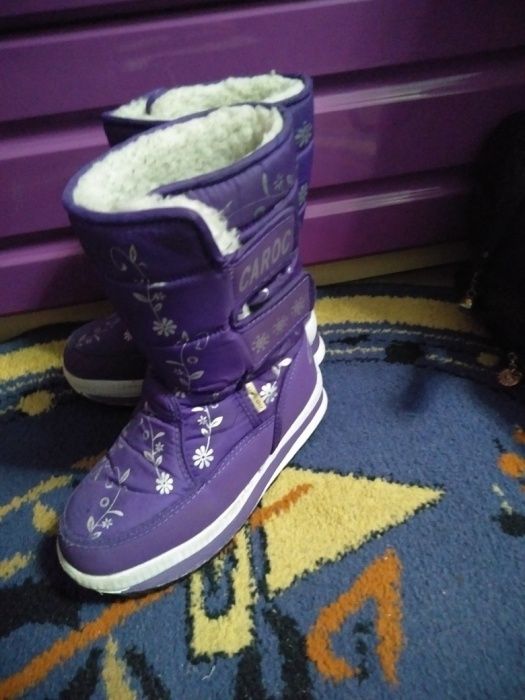 Продам сапоги для девочки