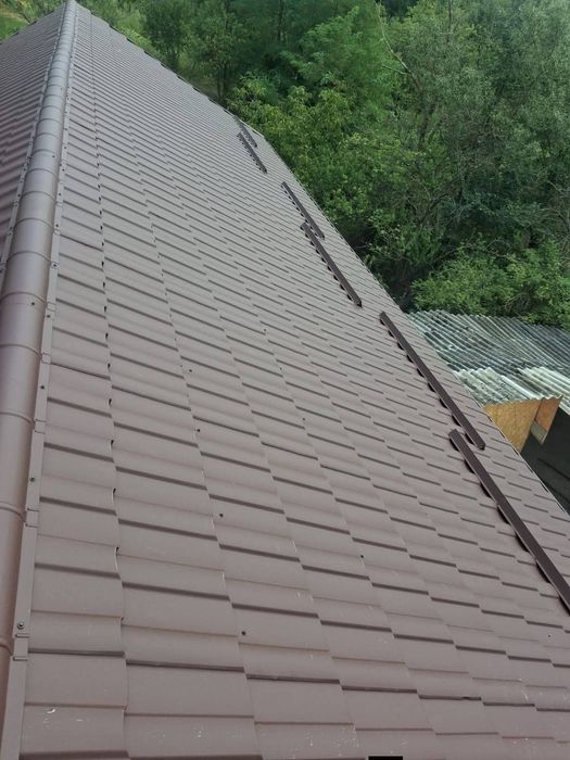 Executam acoperișuri montaj țiglă metalica reparatii Acoperis